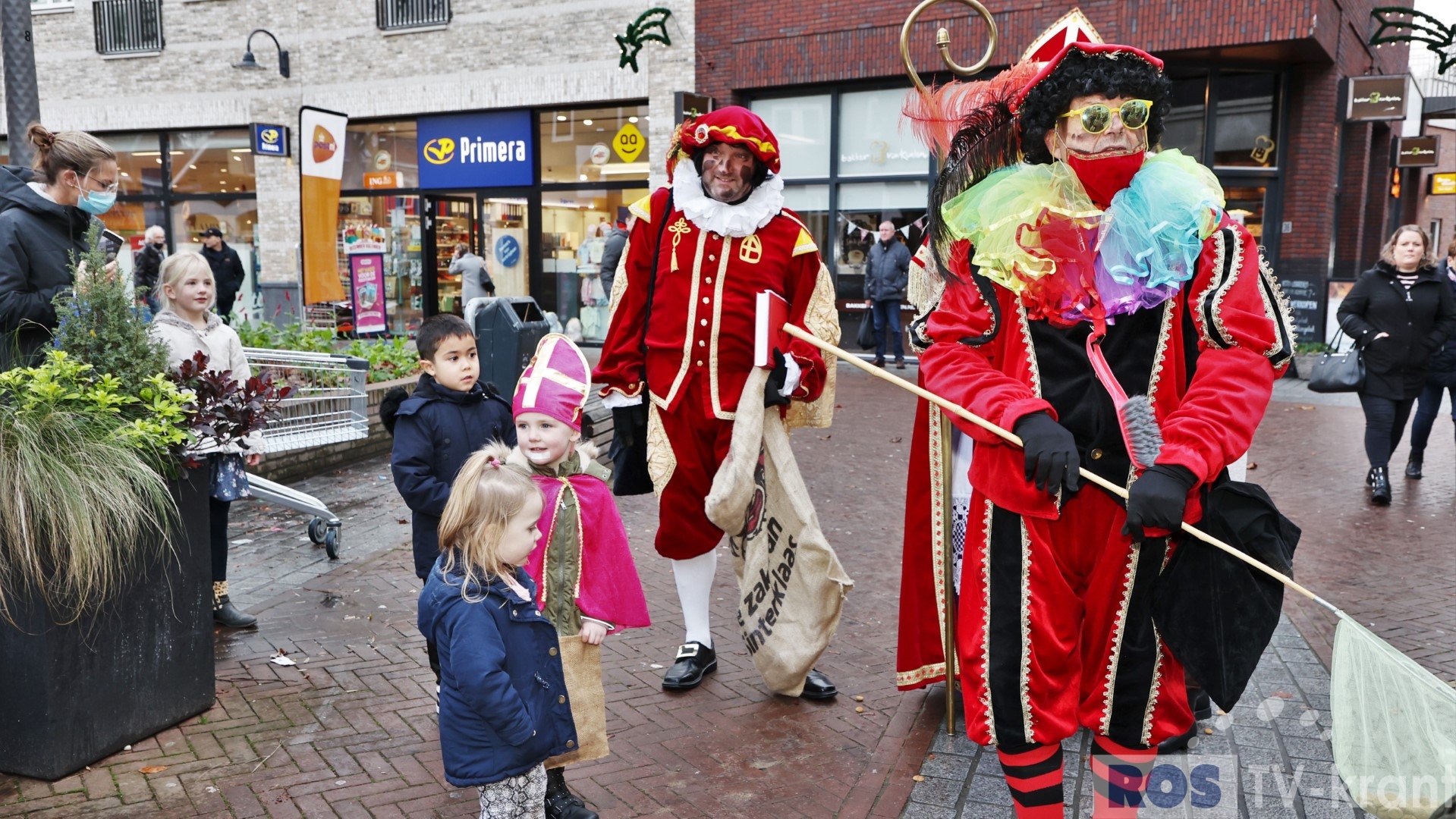 Sint En De Pieten In Centrum 08 Tv Krant