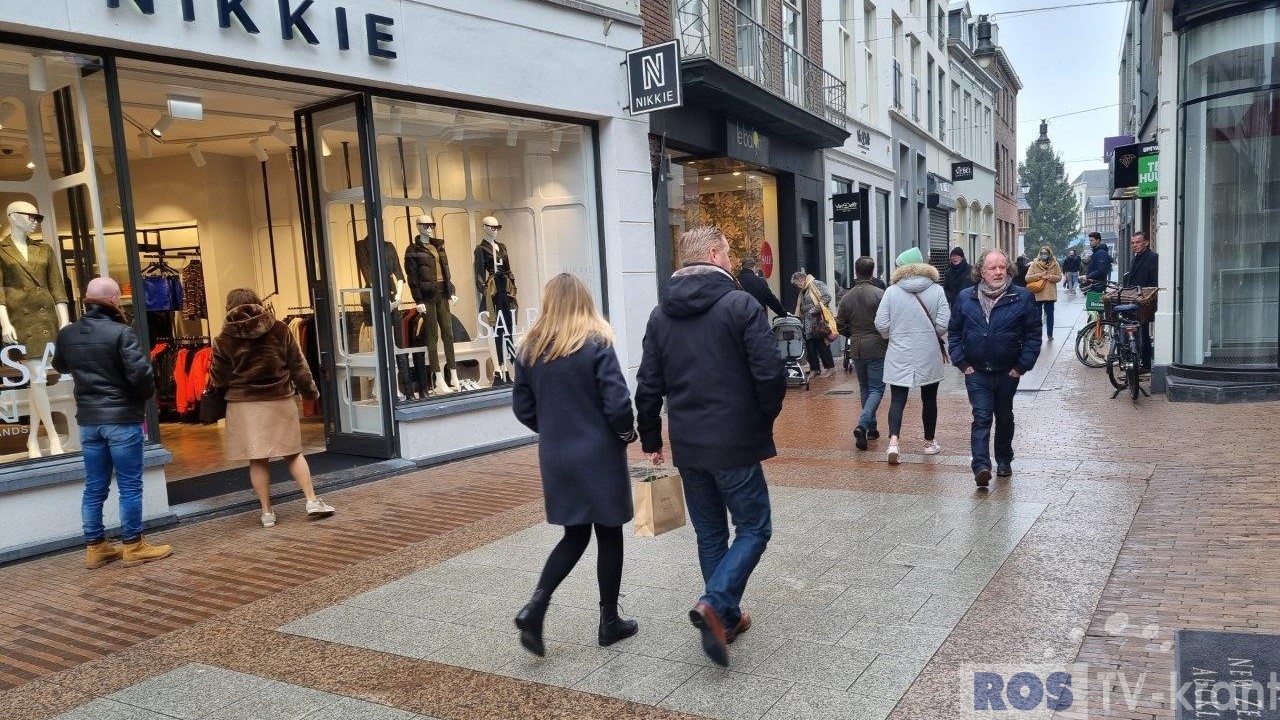 Winkels ook open in DB (04) – TV-krant